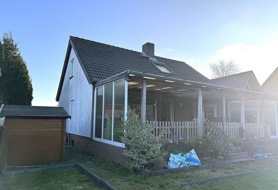 Giebelansicht - Terrasse Einfamilienhaus Kamp-Lintfort